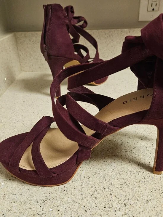 Burgundy Tie-Up Platform Heels - Picture 6 of 8